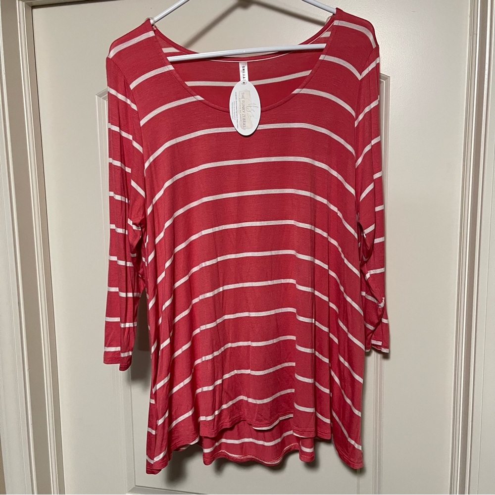 Women’s blouse, new with tags